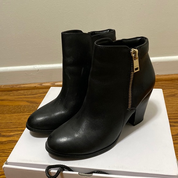 ALDO Heeled zipper boots size 8 - Picture 2 of 4